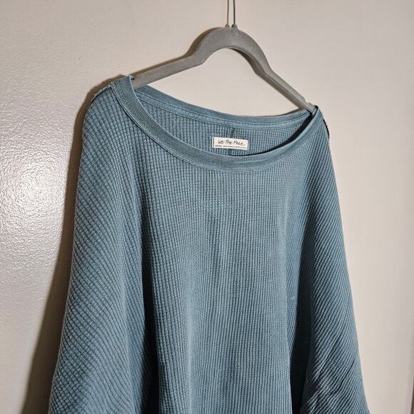 NWOT We The Free  Microphone Drop Thermal Oversized Slouchy Thumbholes Sz Medium - Picture 6 of 15